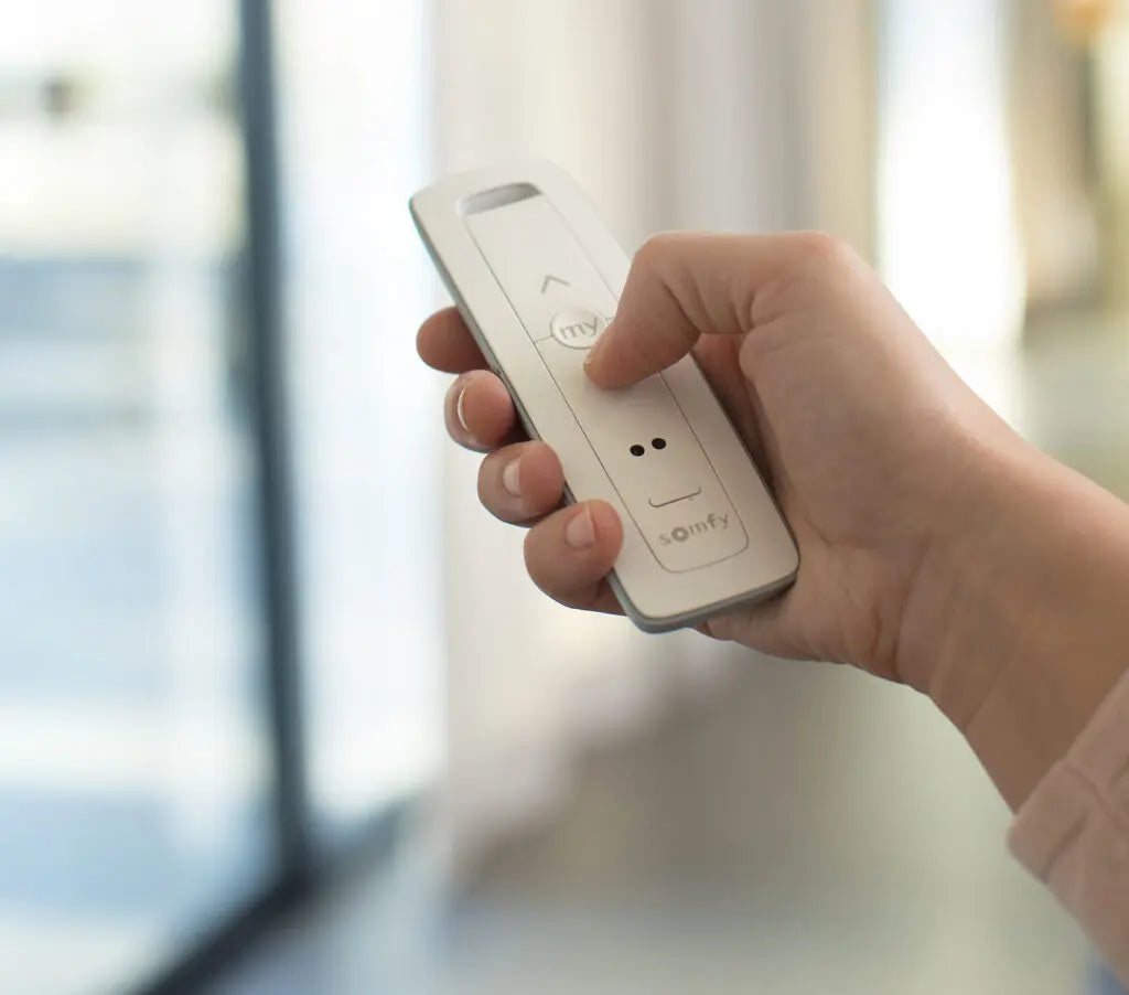 LUXWORLD Series 82 Powered by Somfy motorized curtain or blind controller with sleek design and compact build.